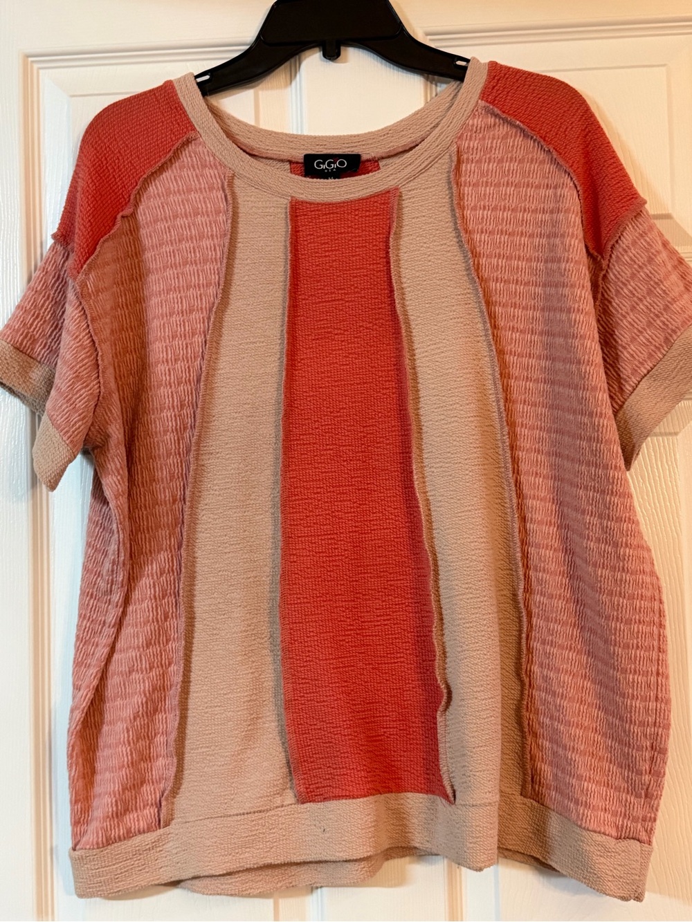 GIGIO relaxed fit colorblock knit top